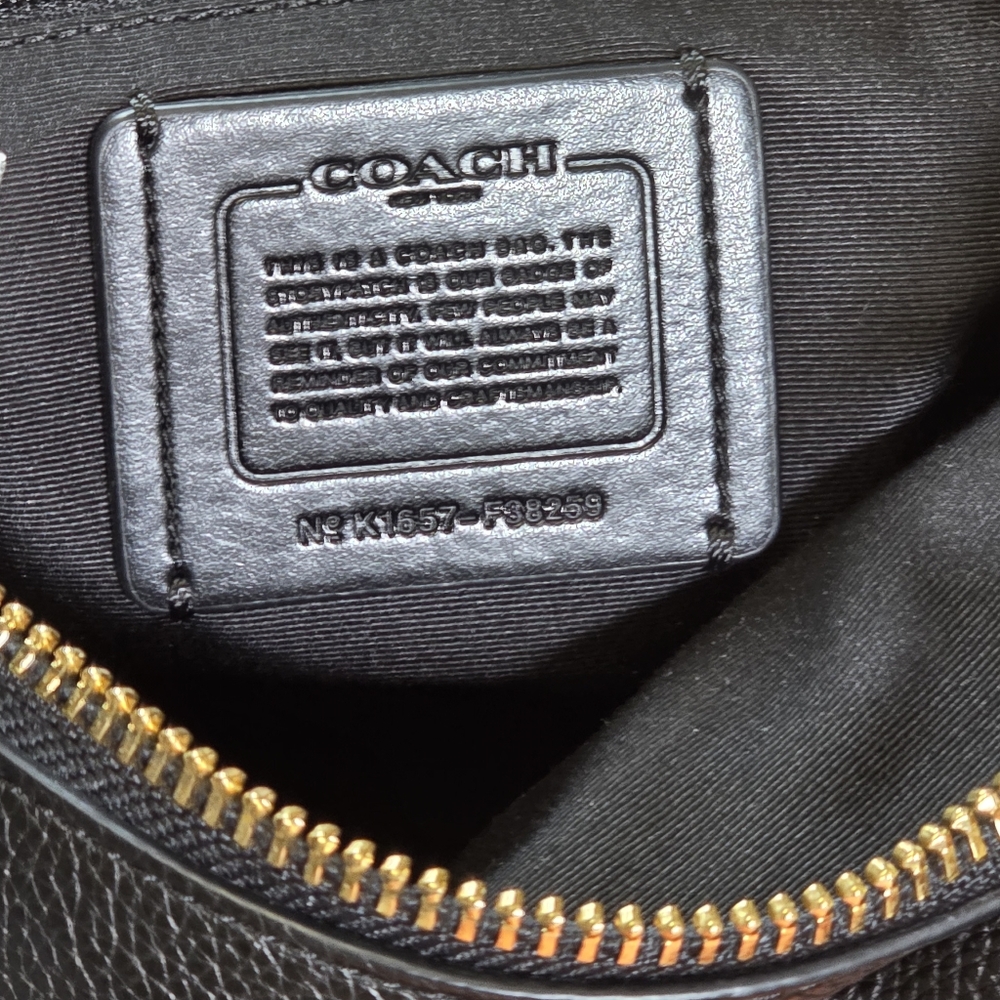 Coach Leather Women's Cross-Body/Handbag - Picture 13 of 17